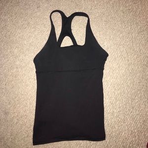 Lululemon top with built in bra- black